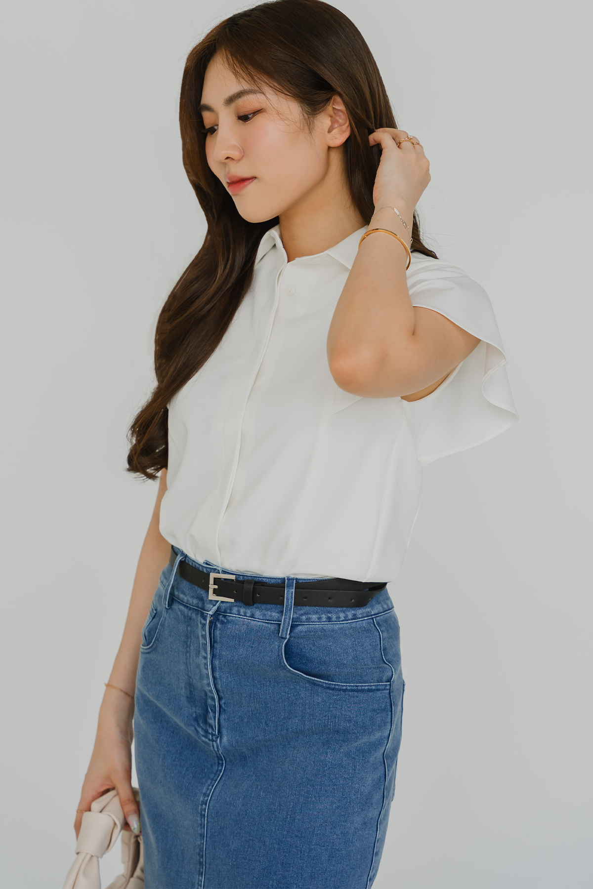 The One Flutter Sleeve Top (White)
