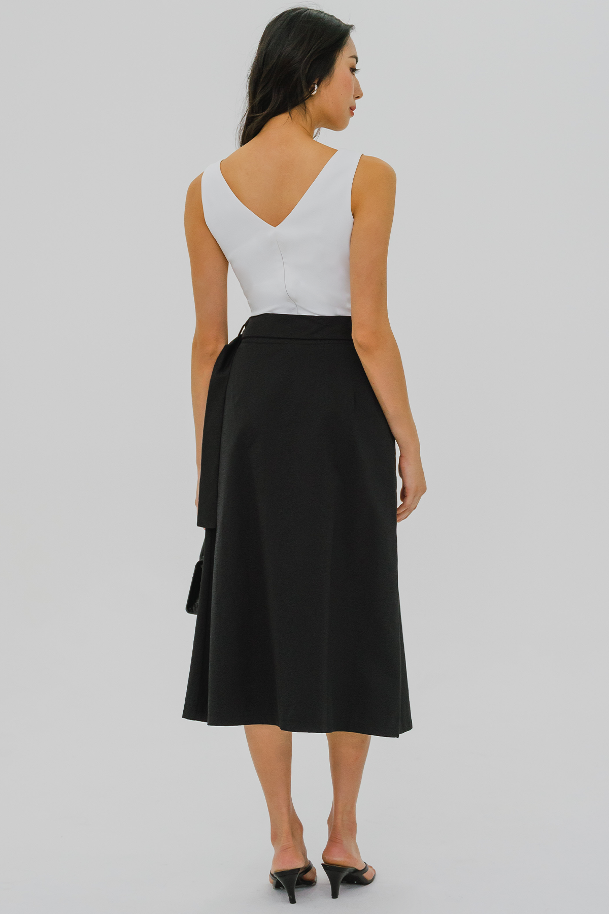 On The Road Cargo Skirt With Belt (Black)