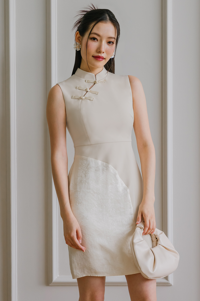 Foliage Asymmetrical Qipao (Shell) – Ohvola