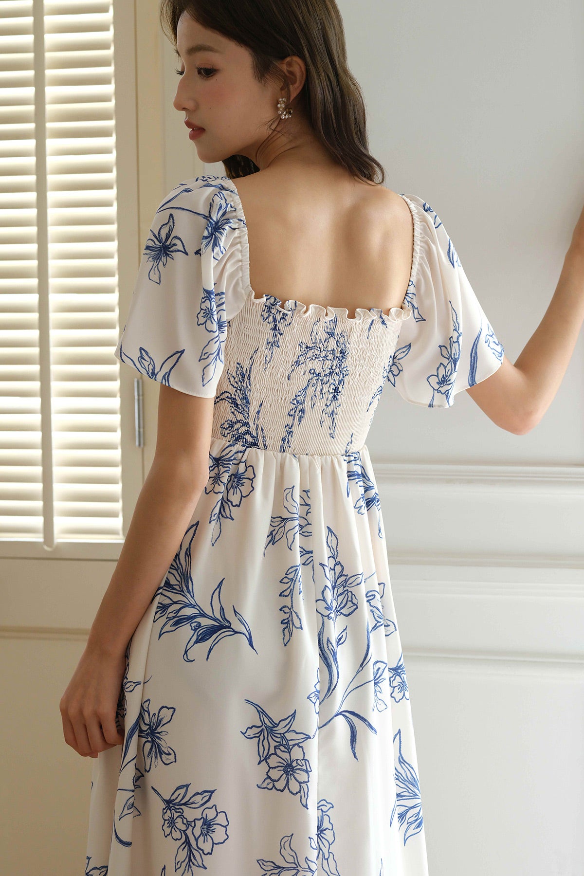 Backorder* With Grace Sleeve Dress (Porcelain)