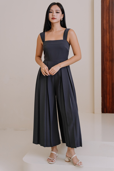 Island Tailored Jumpsuit (Charcoal)