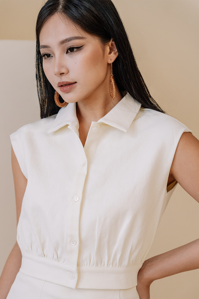 Style Staple Button Top (Ivory)