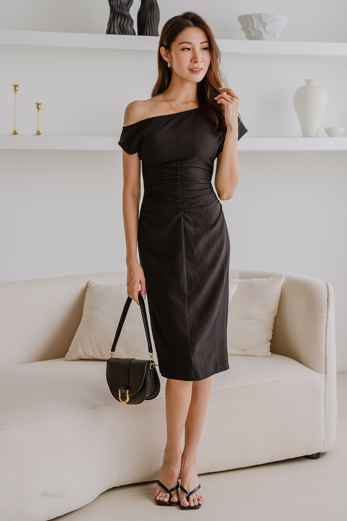 Phie One-Shoulder Textured Dress (Black)