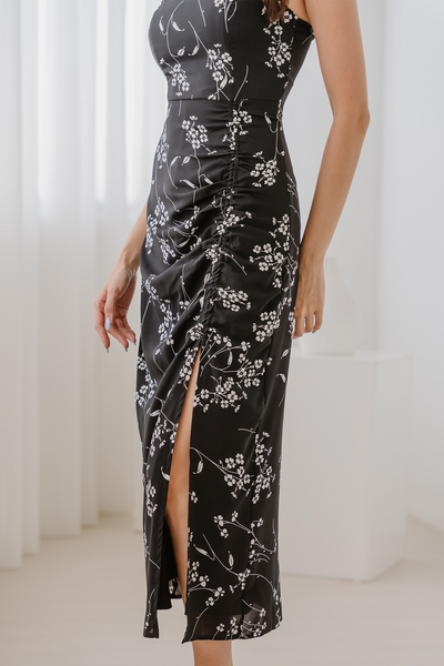 Bayside Floral Ruched Dress (Black)