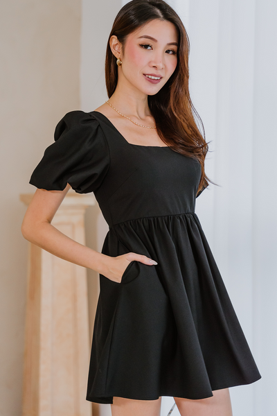 Scarlet Padded Babydoll Dress (Black)