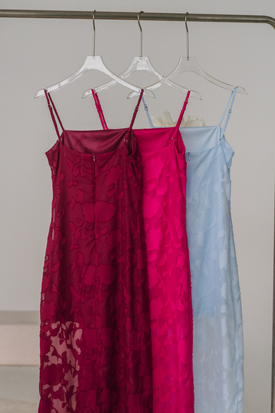 Rose Garden Lace Dress (Wine)