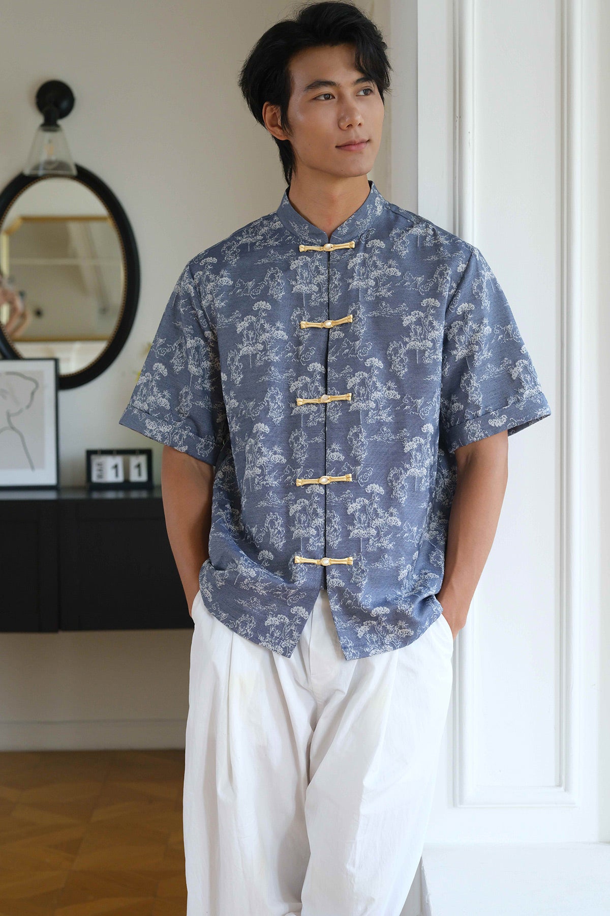 House of Fortune Knot Shirt (Dark)