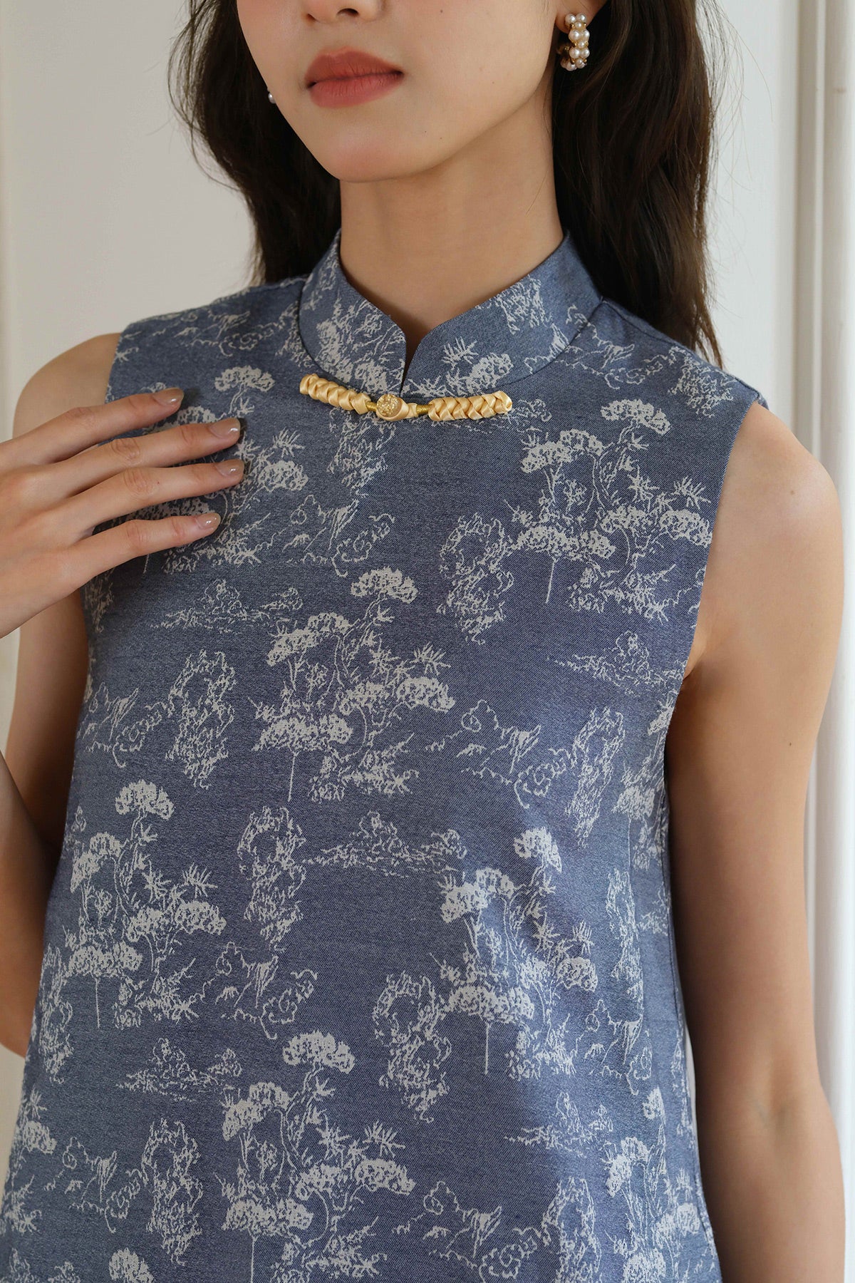 House of Fortune Qipao (Dark)