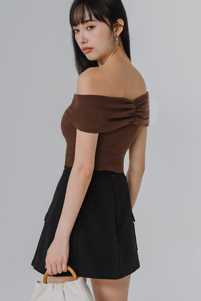 Amaya Padded Off-Shoulder Top (Brown)