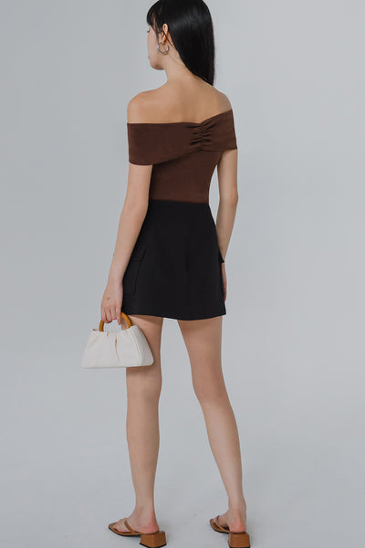 Amaya Padded Off-Shoulder Top (Brown)