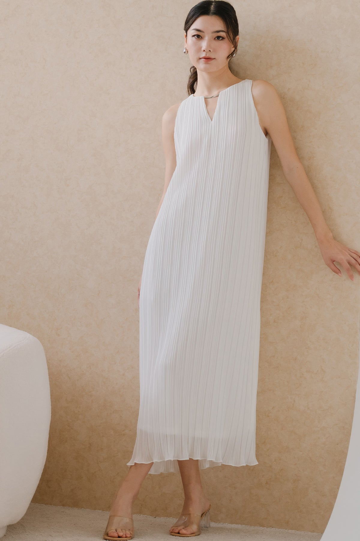 Aether Embellish Pleat Dress (White)