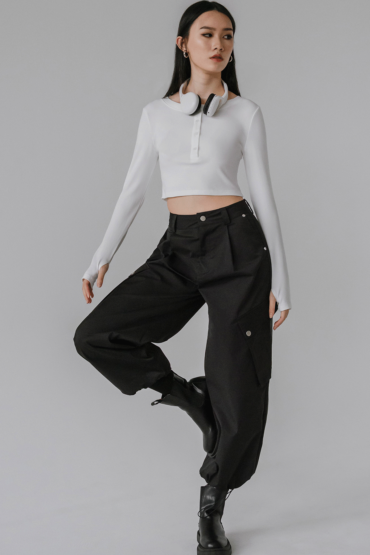 Elowen Cargo Pants (Black)