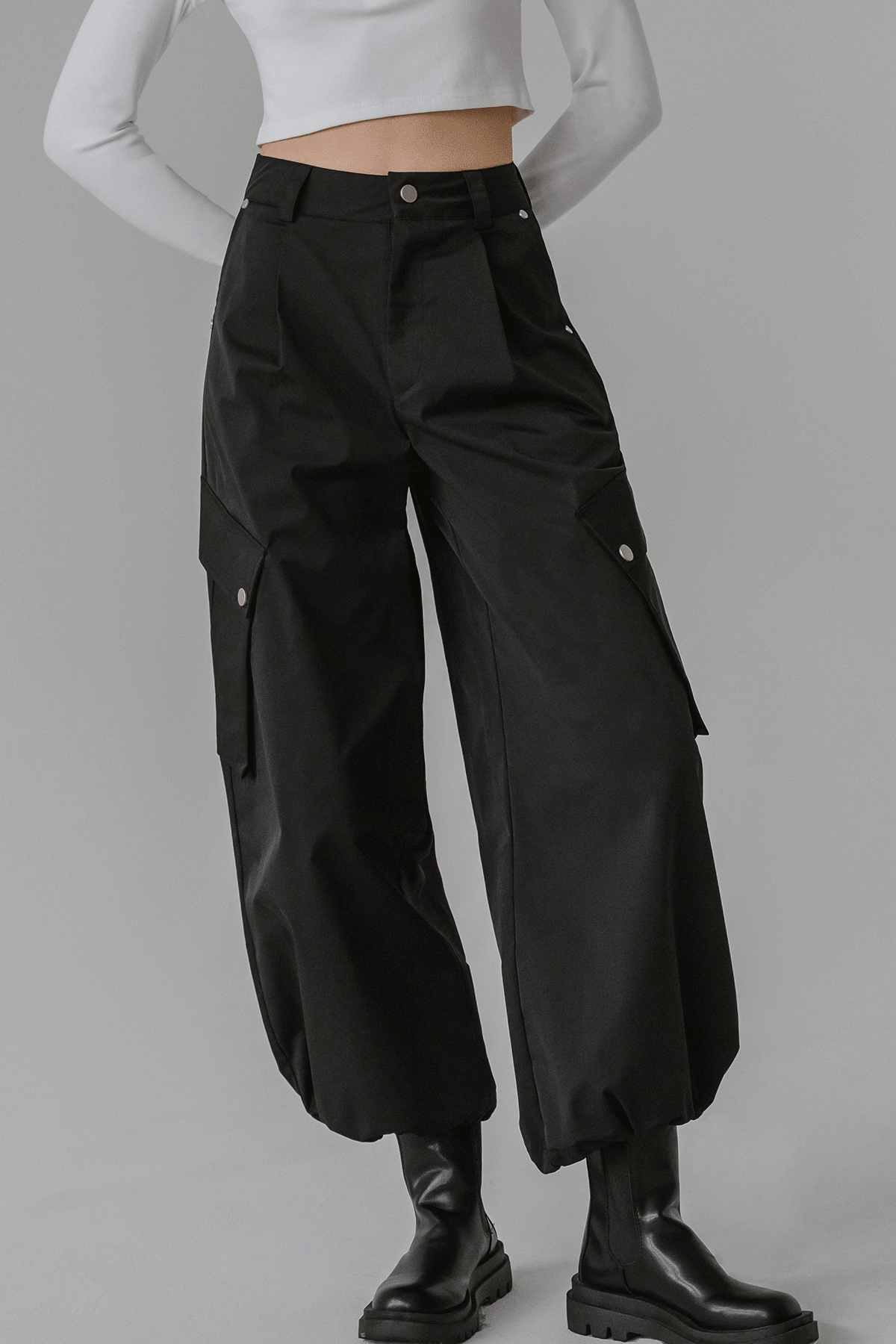 Elowen Cargo Pants (Black)