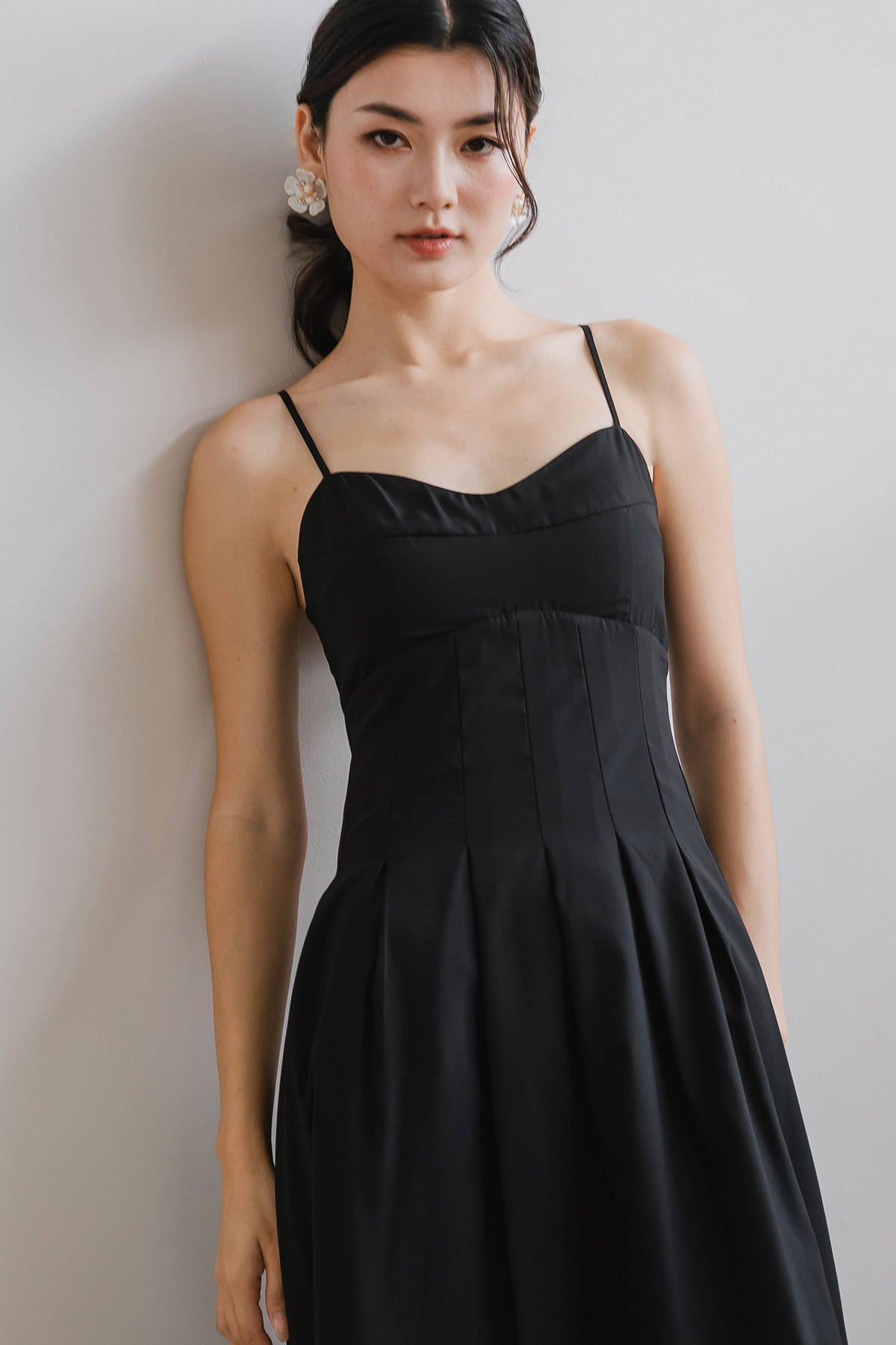 Avelaine Padded Sundress (Black)