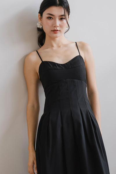 Avelaine Padded Sundress (Black)