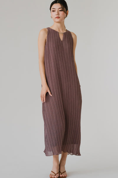 Aether Embellish Pleat Dress (Mauve)