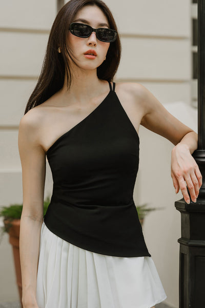 Kyer Padded One Shoulder Top (Black)