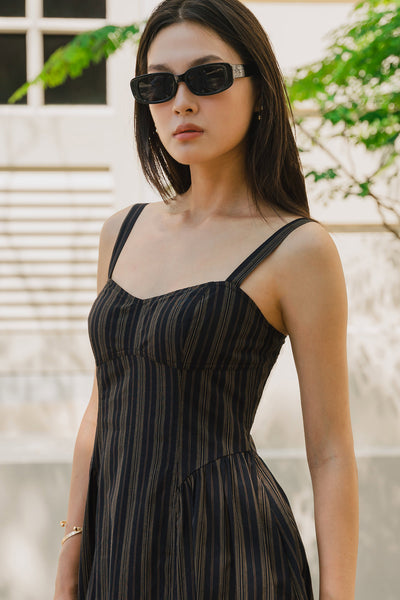Celeste Padded Dress (Black)