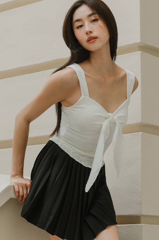 Lovelace Padded Sweetheart Top (White)