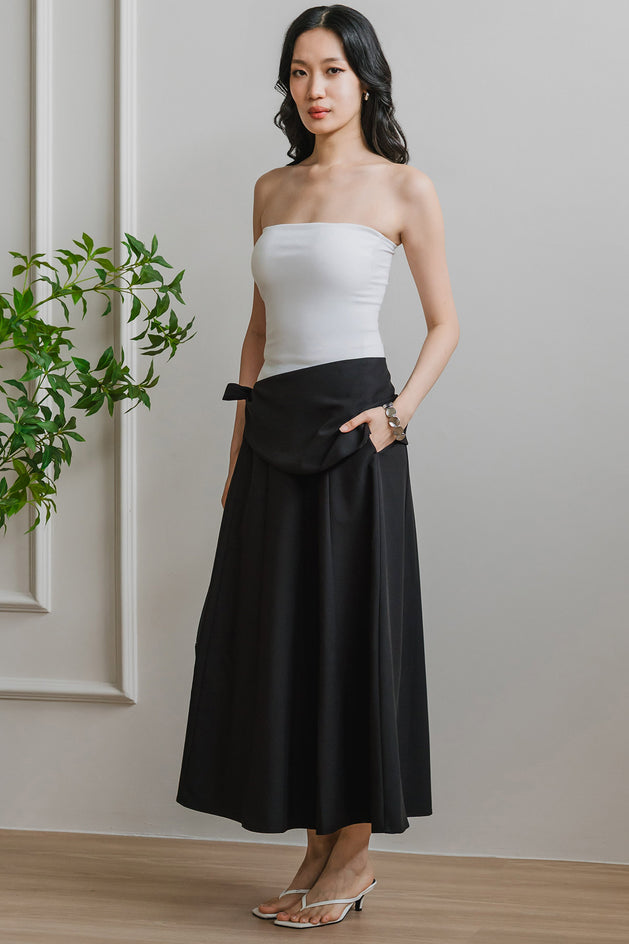 Ava Overlap Scarf Skirt (Black)