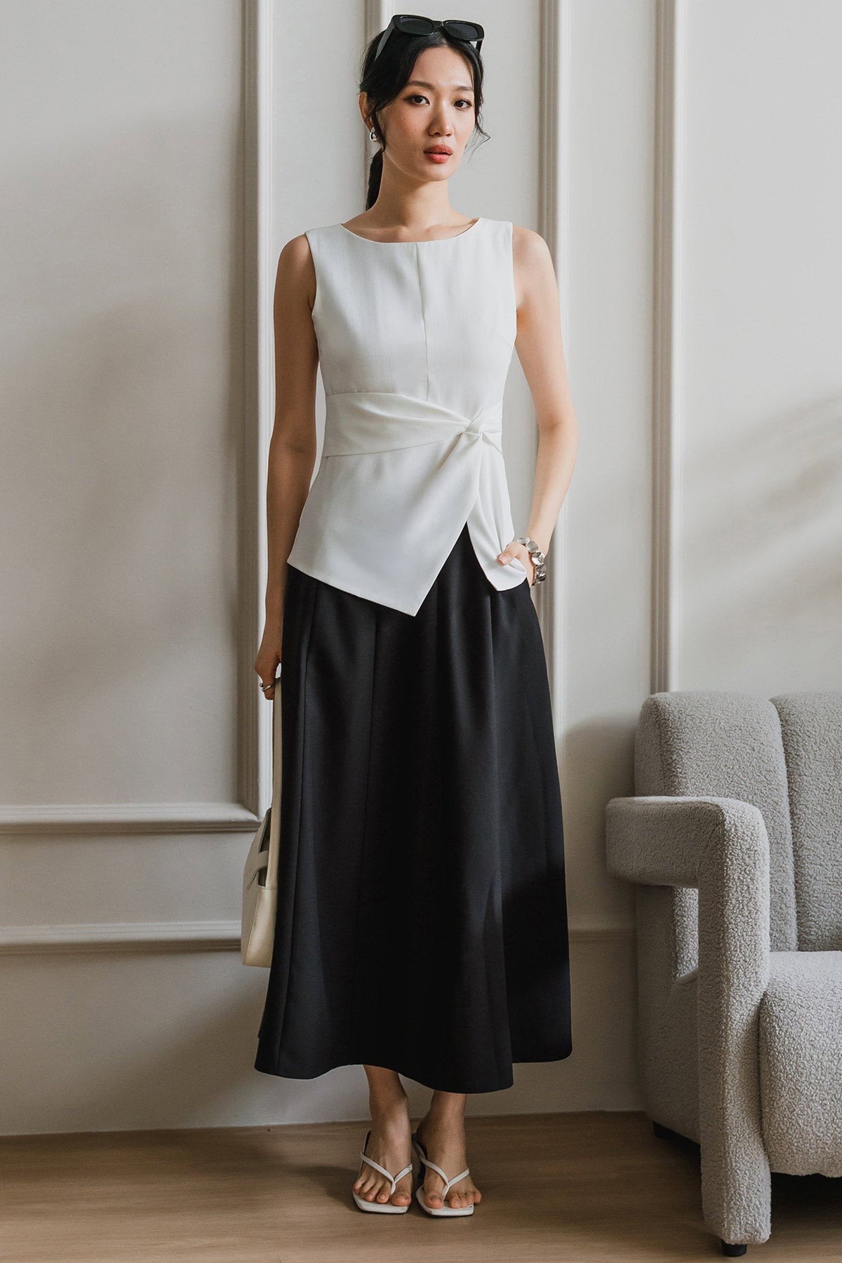 Aniston Padded Knot Top (White)