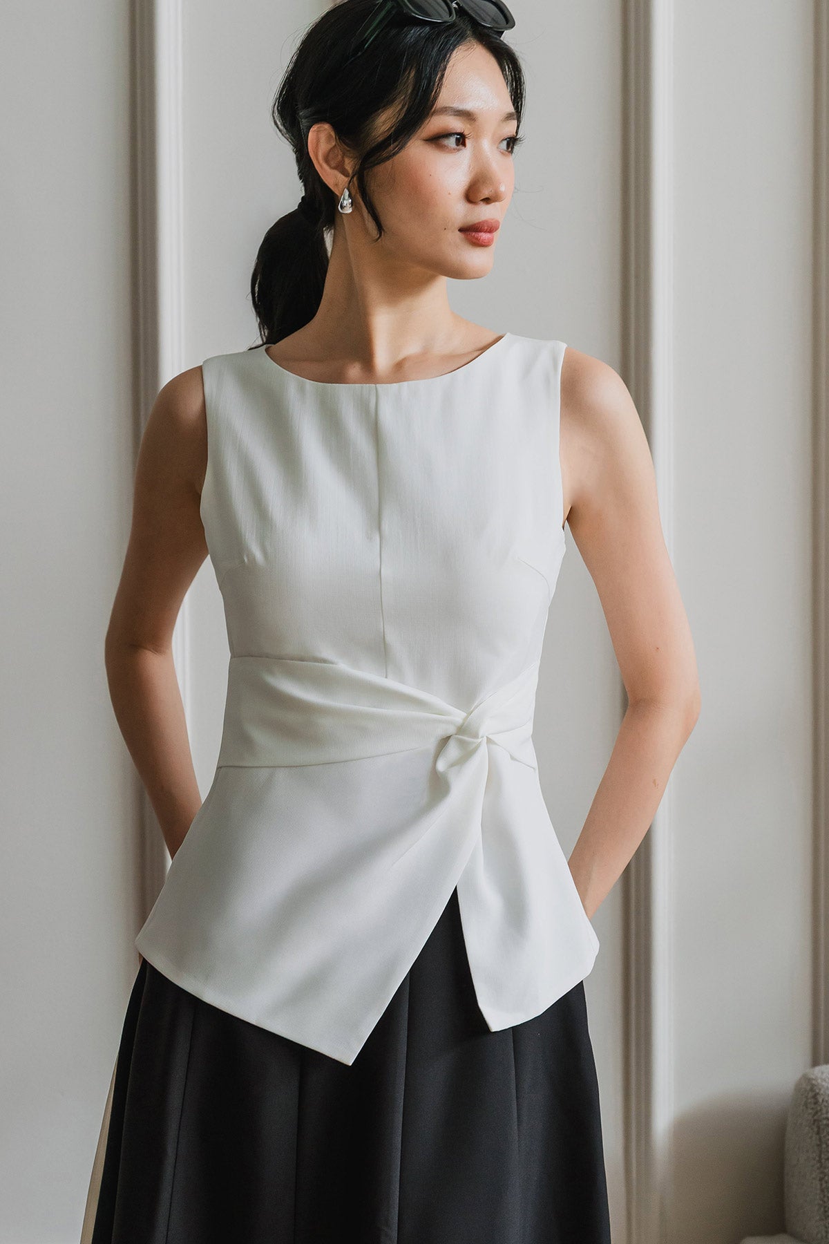 Aniston Padded Knot Top (White)