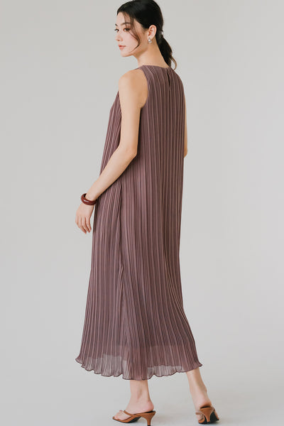Aether Embellish Pleat Dress (Mauve)