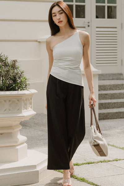 Kyer Padded One Shoulder Top (White)