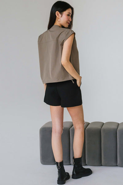 Asher Cinch Vest (Olive)