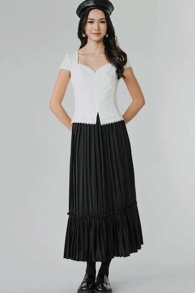 Dahlia Pleat Skirt (Black)