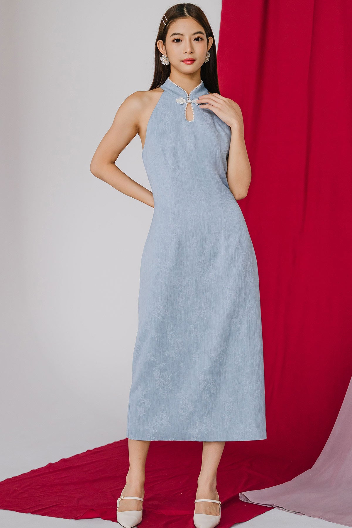 Pavilion Embossed Cheongsam (Blue)