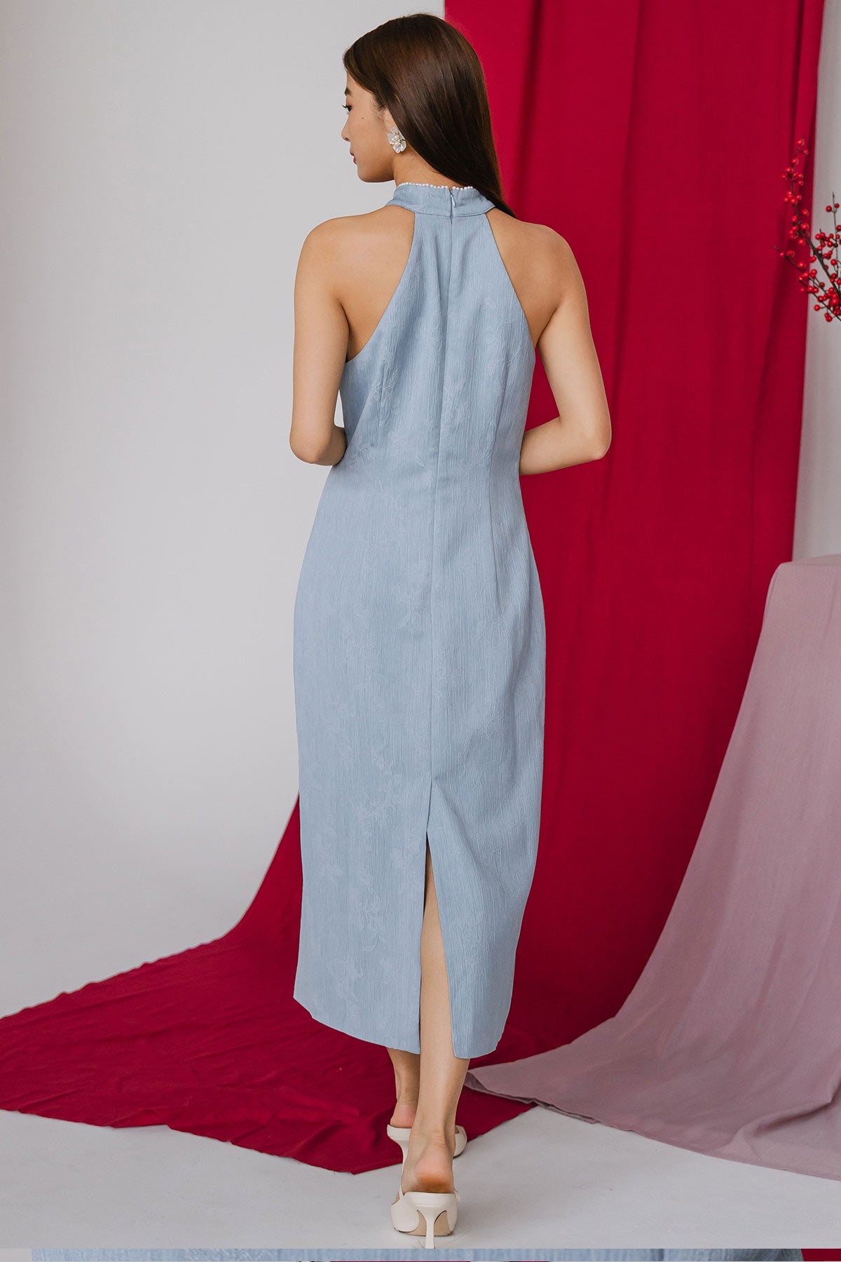 Pavilion Embossed Cheongsam (Blue)
