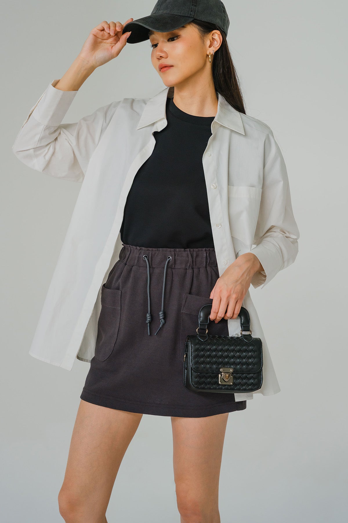 Monologue Tie Skort (Dark Grey)