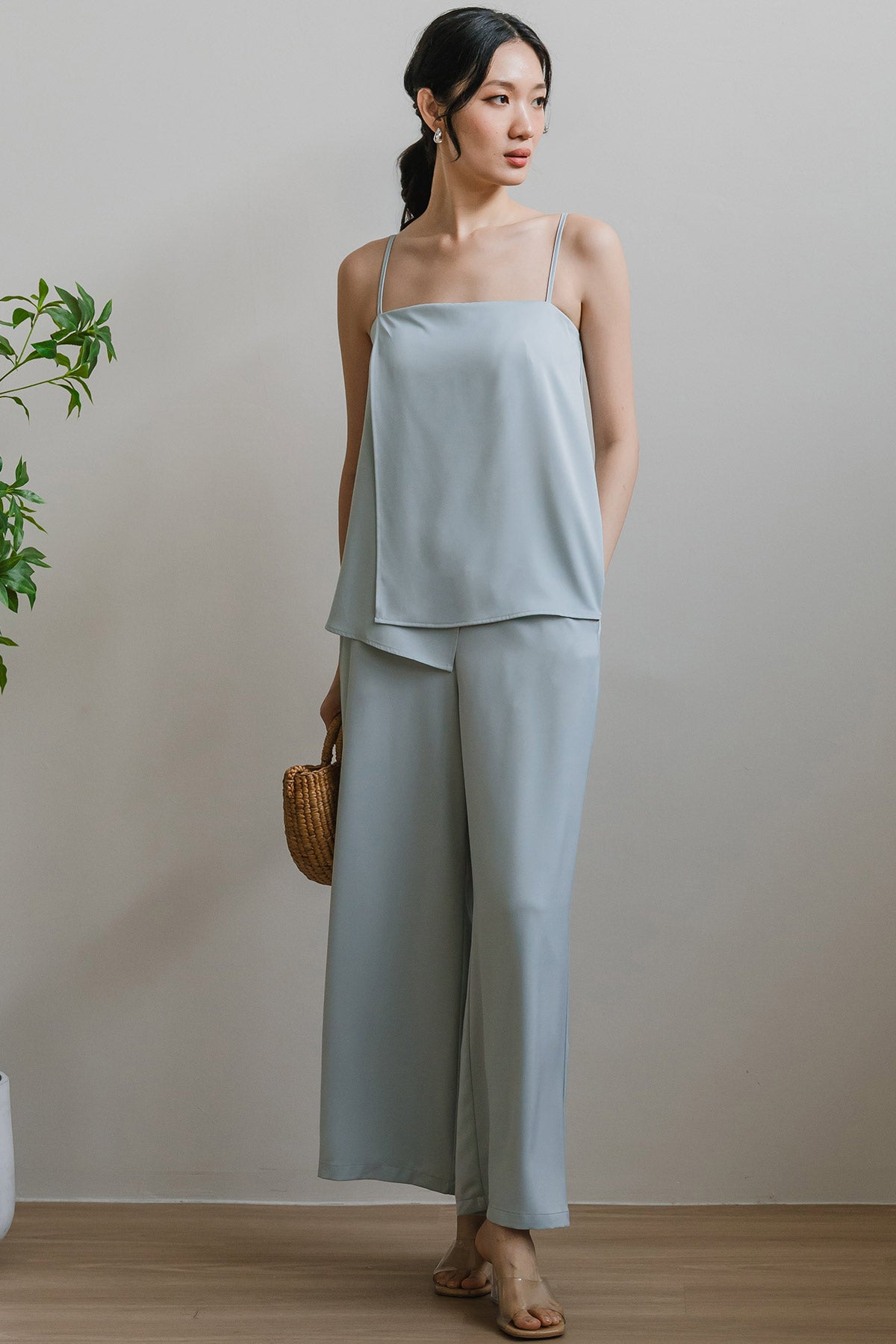 Luna Flow Padded Top (Pale Blue)