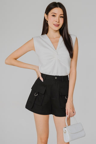 City Trekker Shorts (Black)