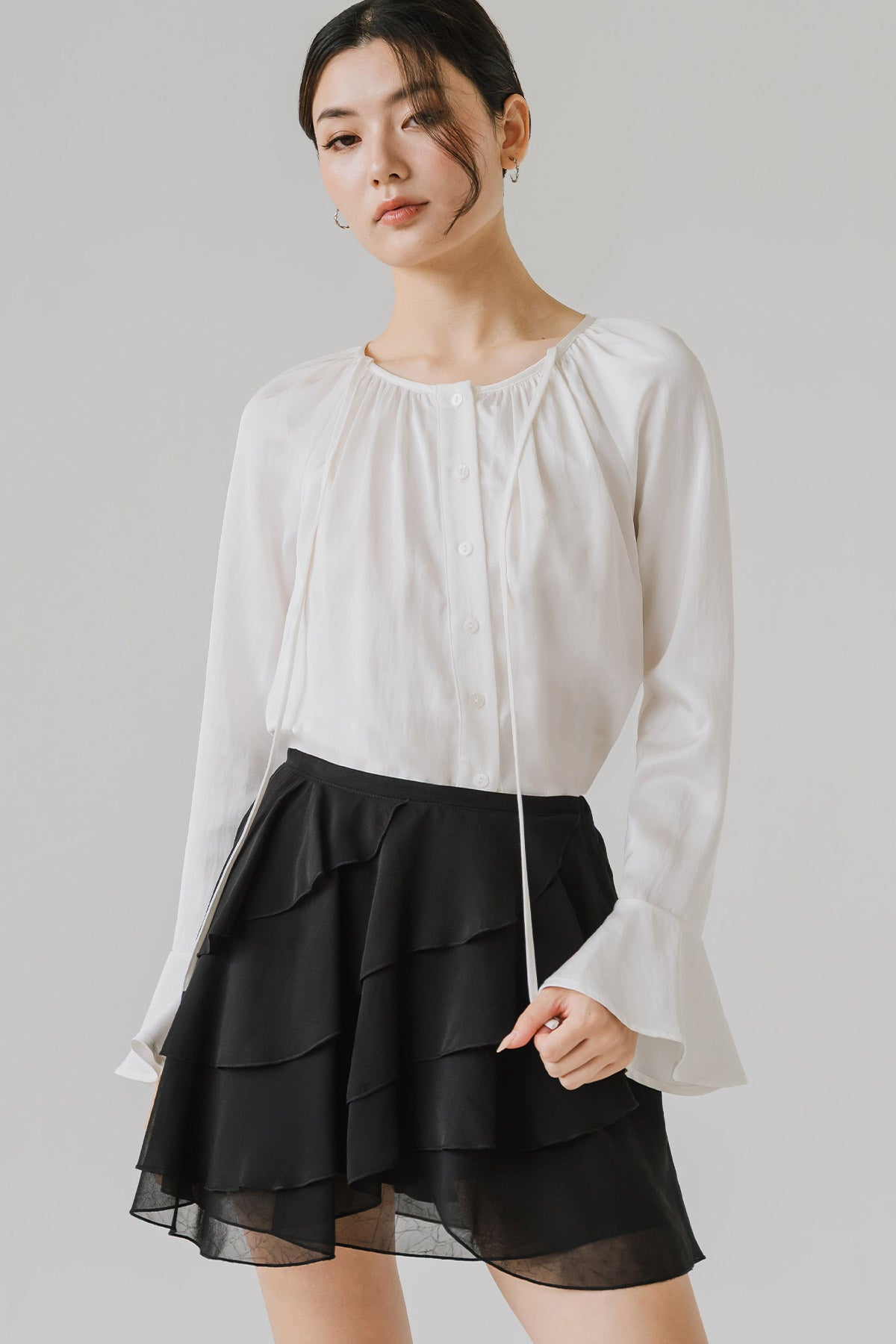 The Poet’s Tie Blouse (White)