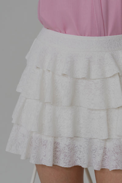 Sadie Lace Ruffle Skort (White)