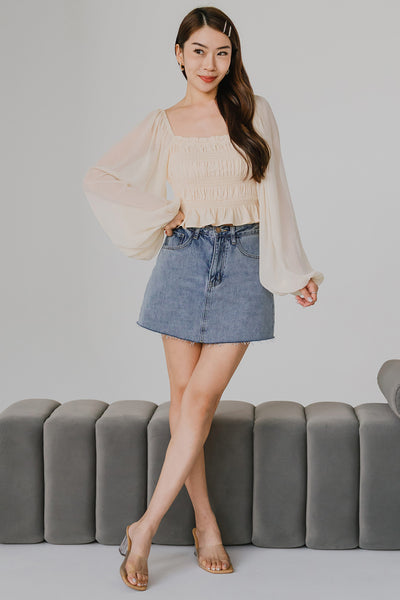 Éclat Dream Smocked Top (Cream)
