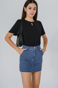 Essential Keyhole Blouse (Black)