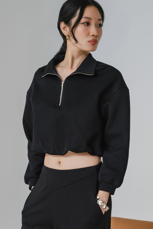 The Essential Pullover (Black)