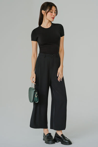 Essential Side-Ruch Top (Black)