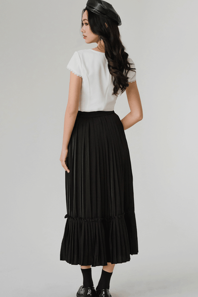 Dahlia Pleat Skirt (Black)