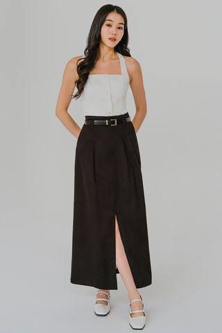 Belted Terrain Skirt (Black)