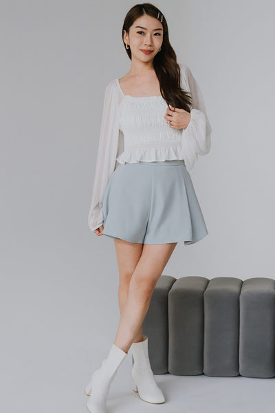 Éclat Dream Smocked Top (White)