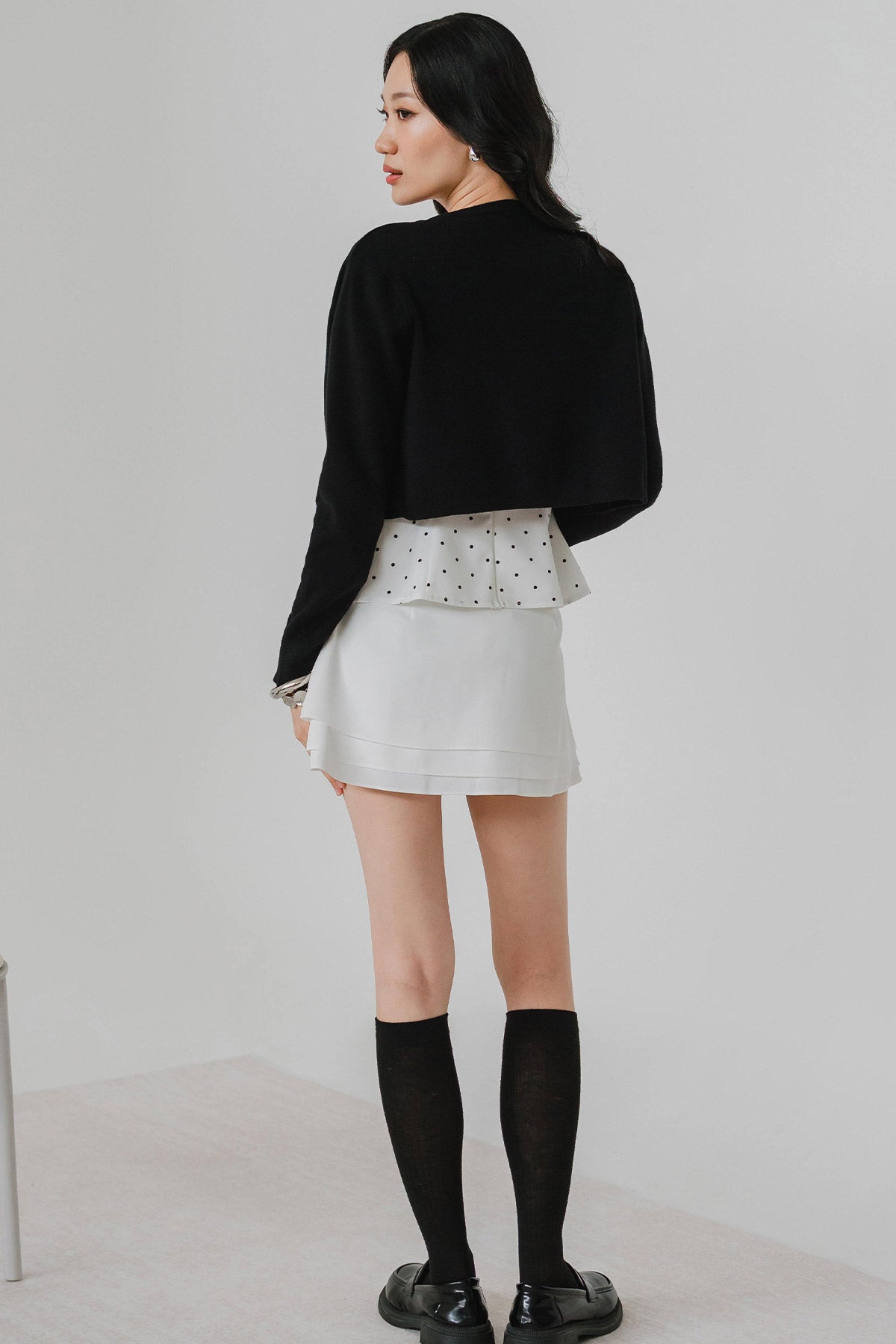 Softline Cropped Cardigan (Black)