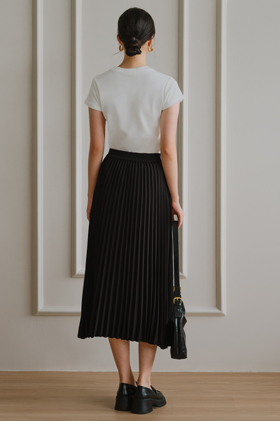 Horizon Pleat Skirt (Black)