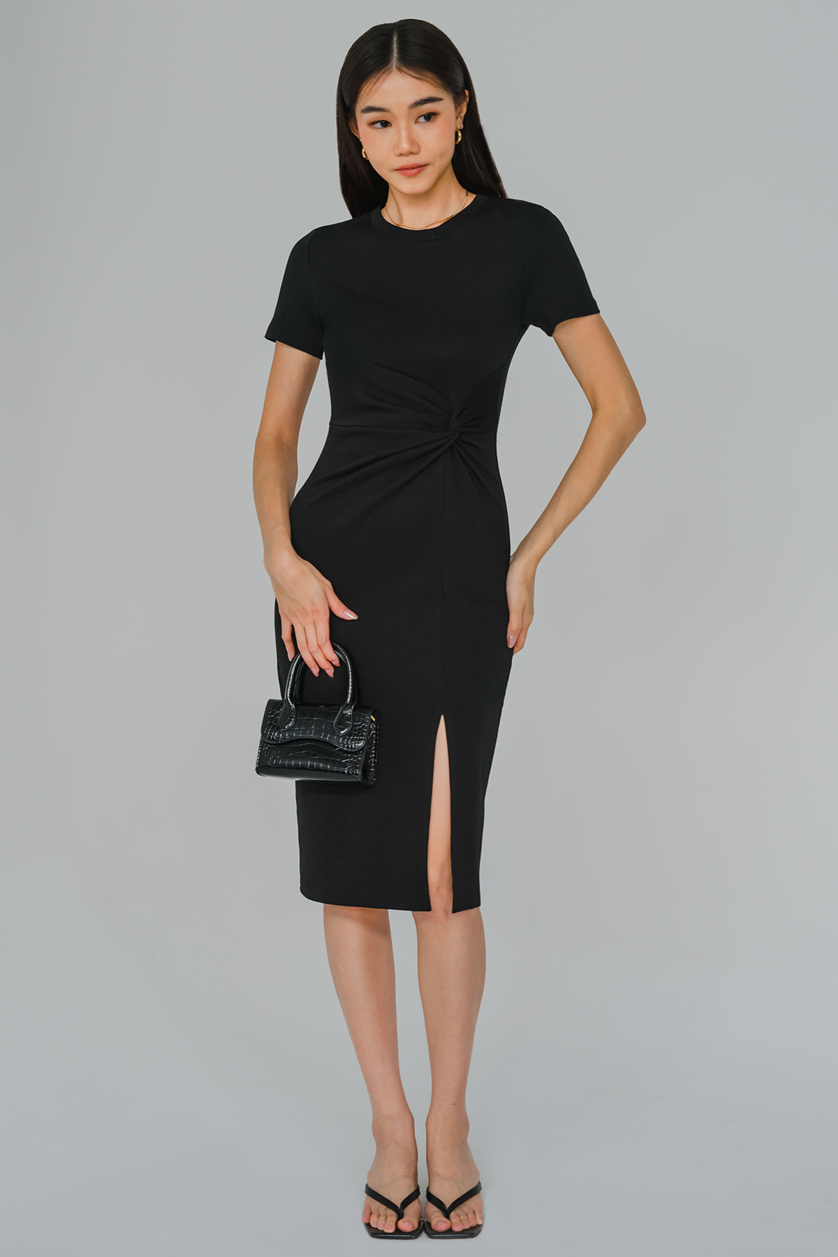 Round The Clock Midi Dress (Black)