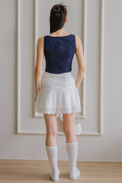 La Broderie Padded Top (Navy)