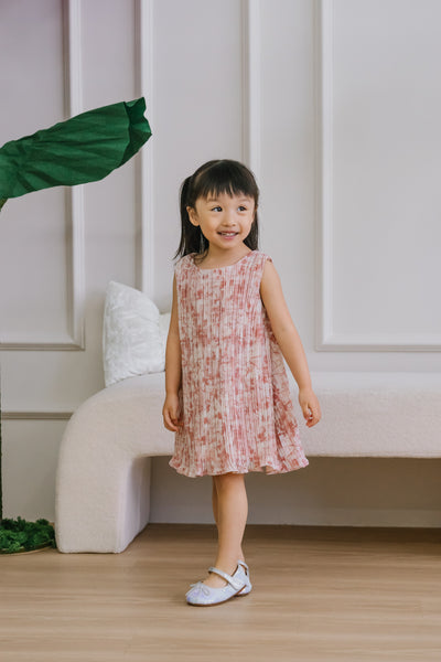 Mini Wisteria Pleat Dress (Pink)