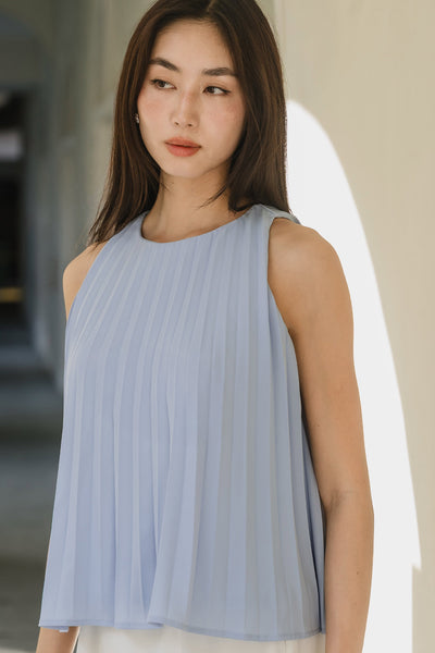 Leighton Pleat Top (Sky)